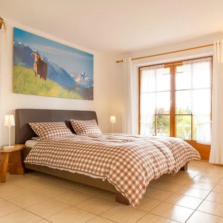 Appartement Alpentraum - Landhaus Obermaiselstein