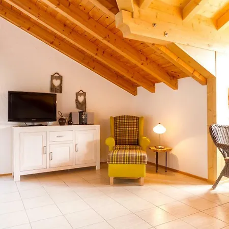 Appartement Alpentraum - Landhaus *