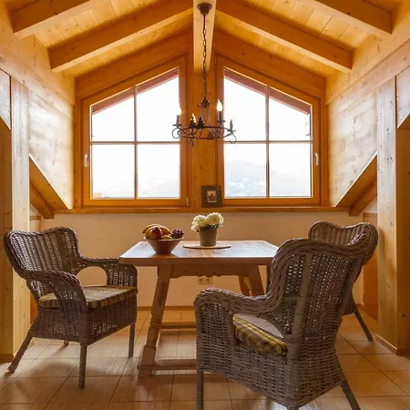Appartement Alpentraum - Landhaus Obermaiselstein